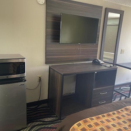 Blue Stone Inn Washington Court House ภายนอก รูปภาพ