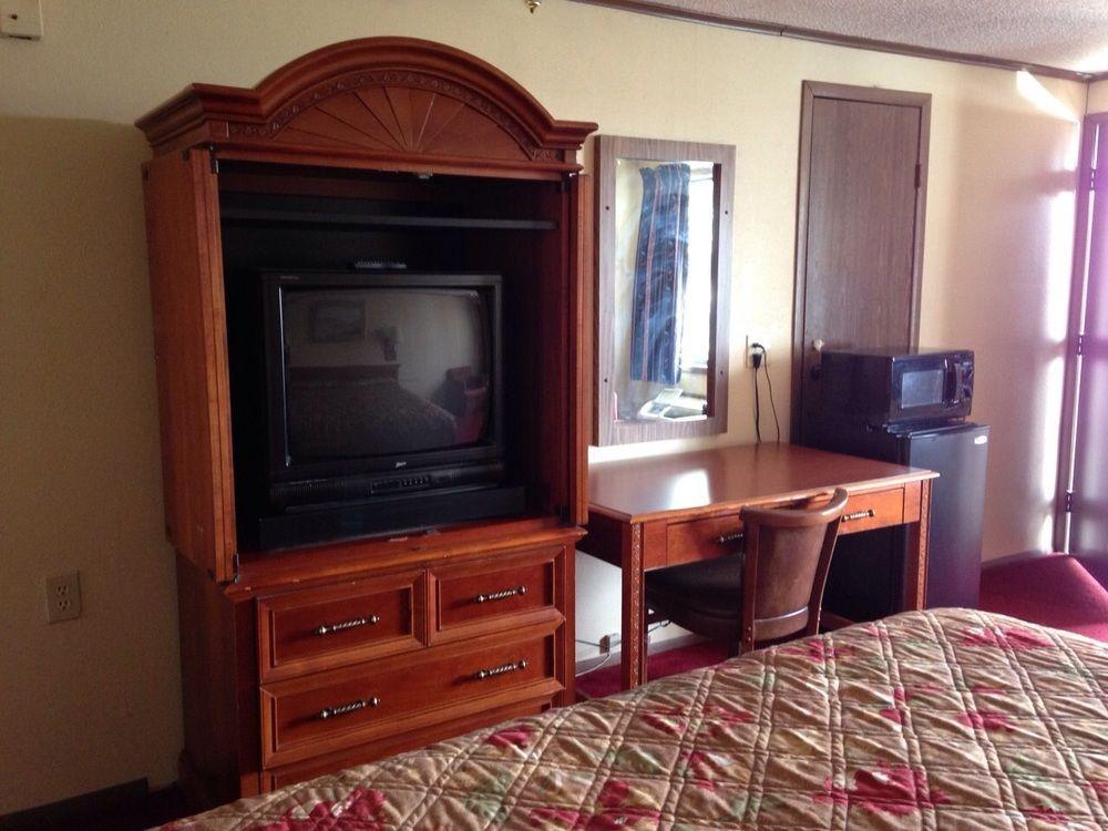 Blue Stone Inn Washington Court House ภายนอก รูปภาพ