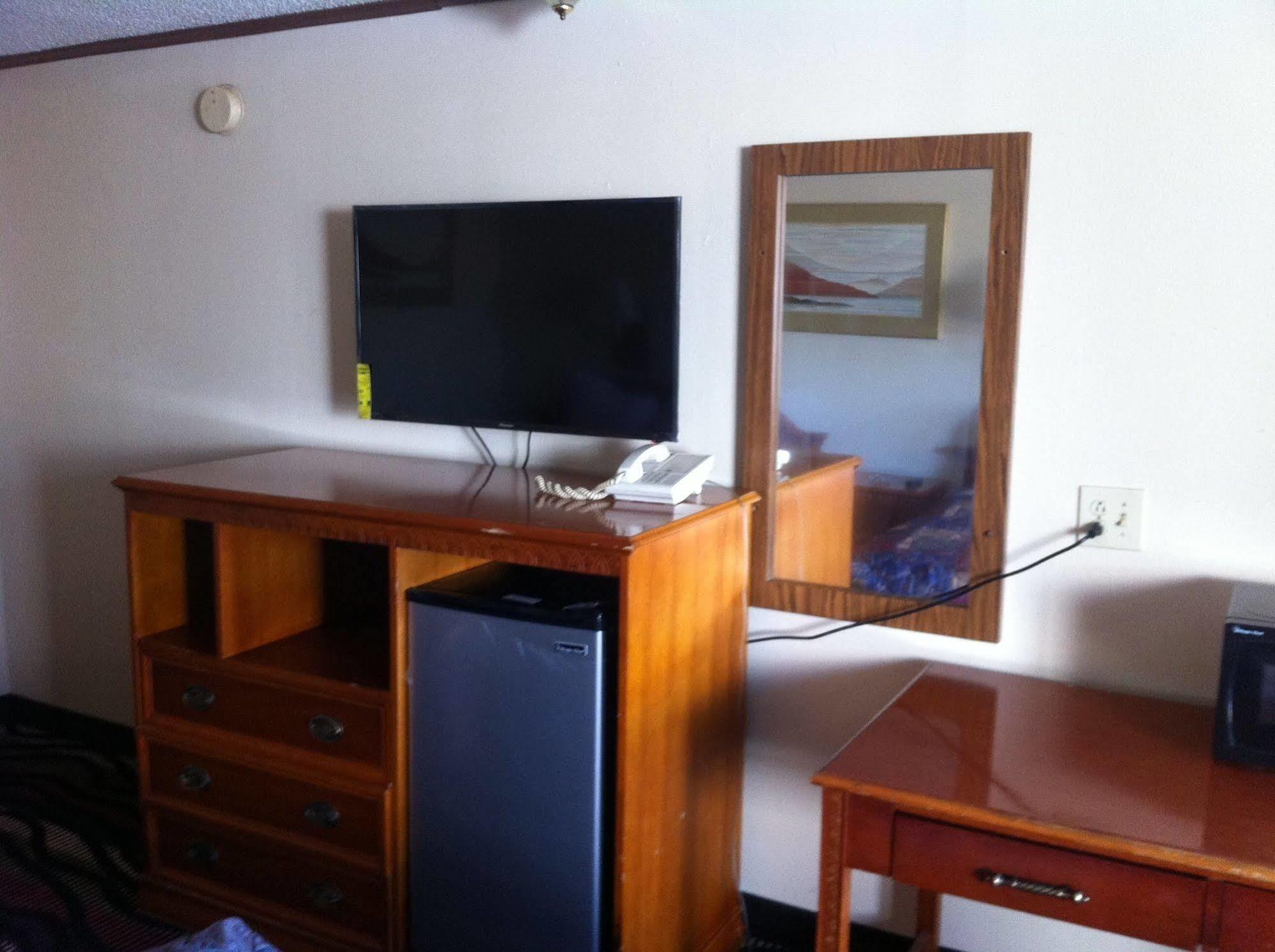 Blue Stone Inn Washington Court House ภายนอก รูปภาพ